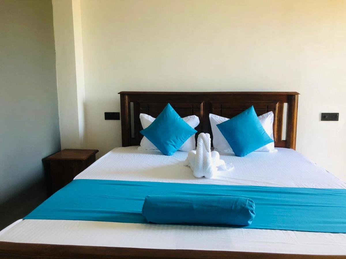 Hotel Hanguk Villa Дамбулла Экстерьер фото